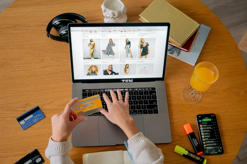 WhatsApp Business API 適合零售與電商